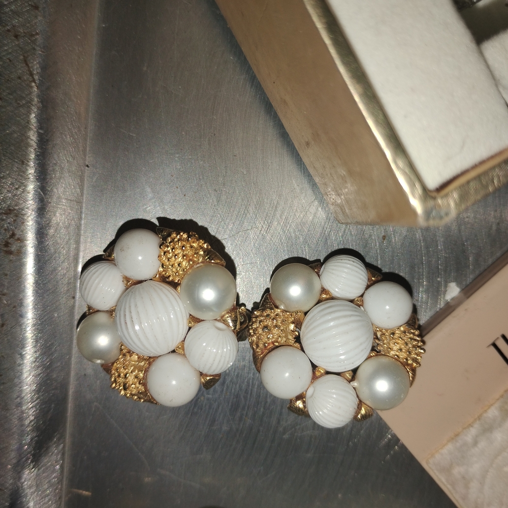 Elegant Gold and White Cluster Earrings